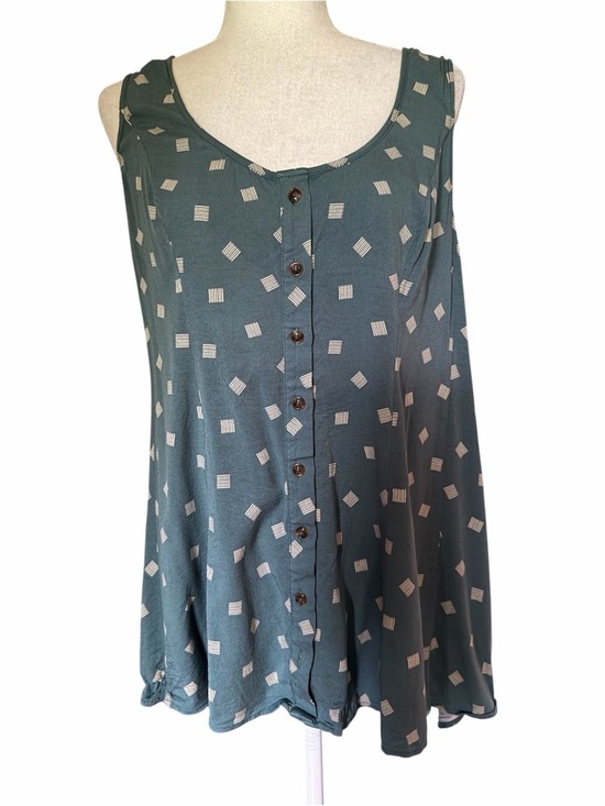 torrid Tops - Torrid Fit-Flare Tank Green and White Geometric Pattern Size 2